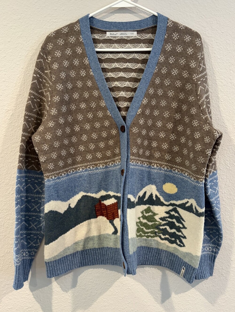 Woolrich Vintage Womens 100% Lambs Wool Graphic V Neck Cardigan Sweater Size XL‎